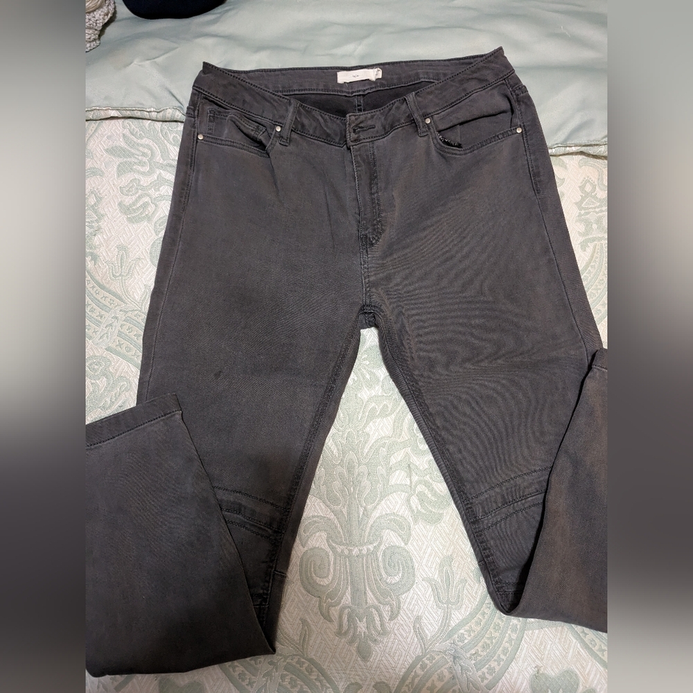 TGLA Women's Jeans, size 33, Grey